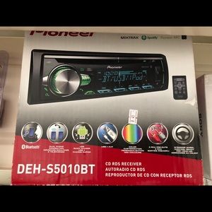 Car radio DEH-S5010BT